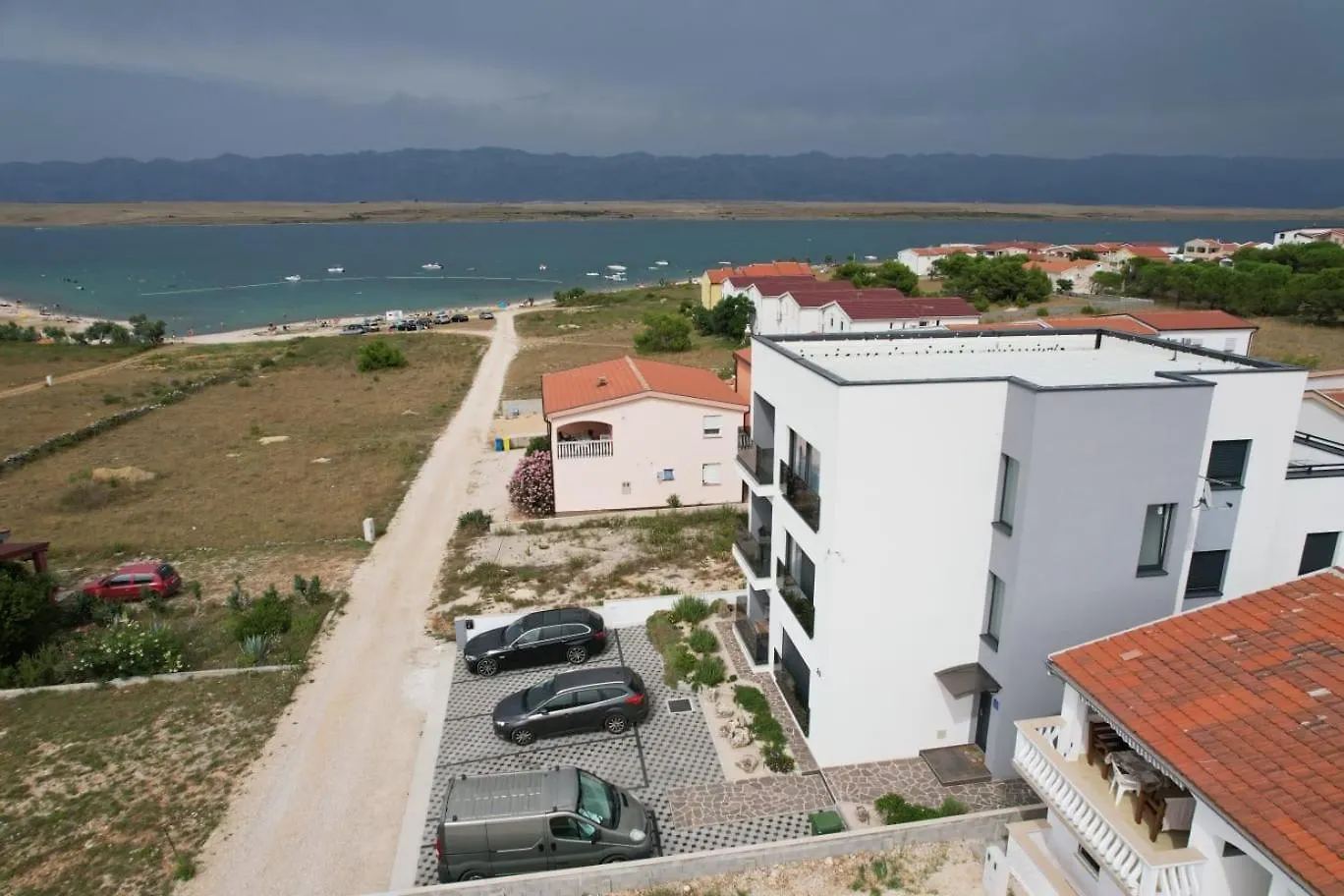 Deluxe Apartments Glamour Fantastic Sea View Near The Beach - By Ta Leut Agency Vir