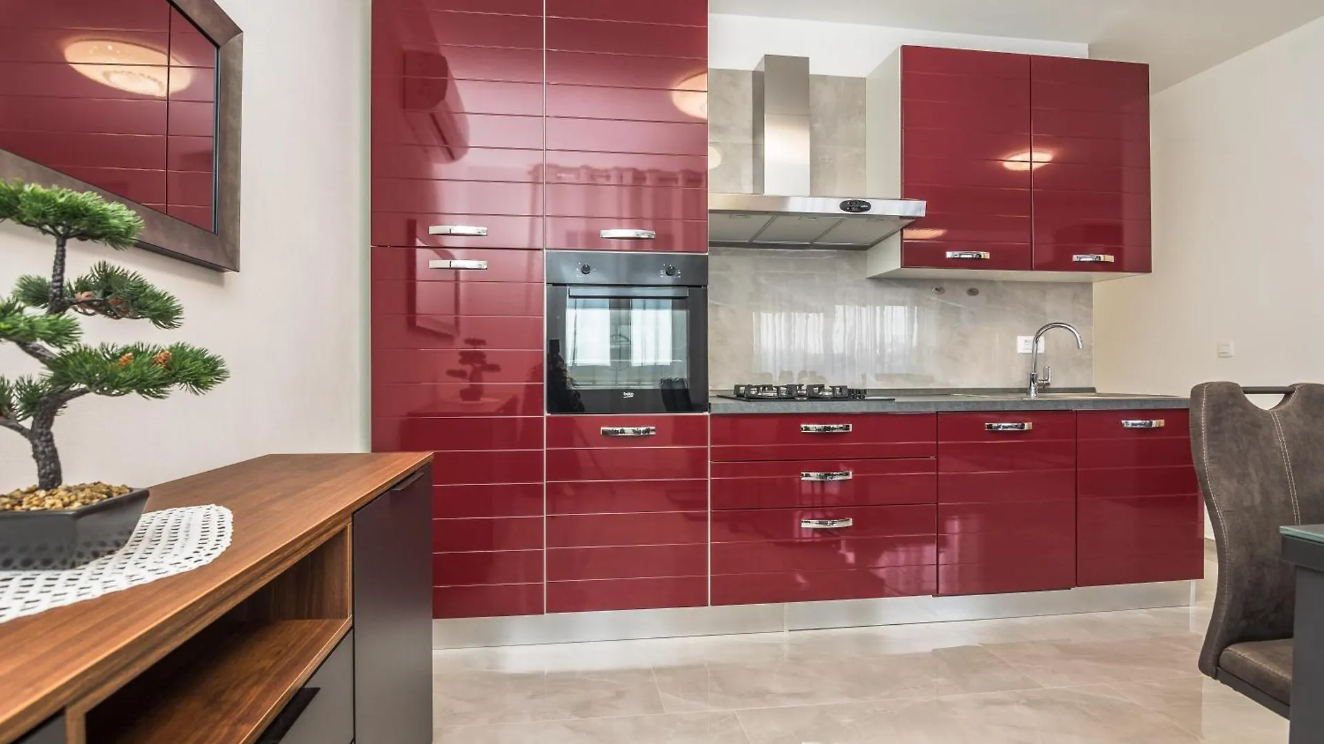 Deluxe Apartments Glamour Fantastic Sea View Near The Beach - By Ta Leut Agency Vir