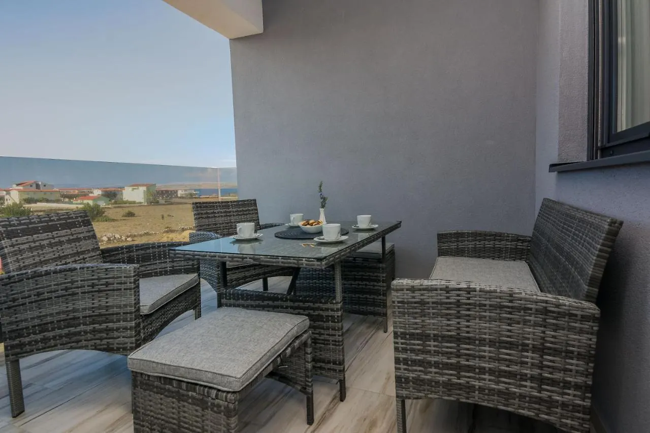Deluxe Apartments Glamour Fantastic Sea View Near The Beach - By Ta Leut Agency Vir