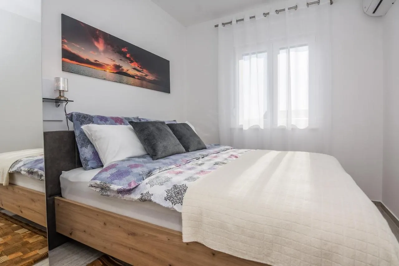 Deluxe Apartments Glamour Fantastic Sea View Near The Beach - By Ta Leut Agency Vir Croazia